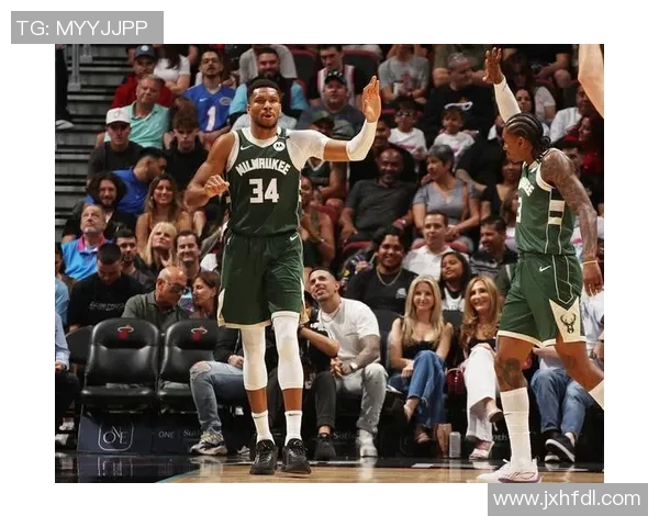 雄鹿首节火力全开轰出40分小凯文波特与AJ格林联手引爆进攻狂潮